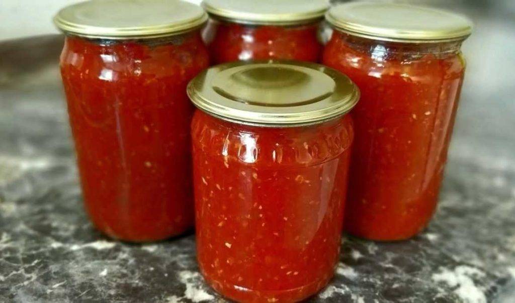 Аджика из помидор и чеснока на зиму: рецепт приготовления