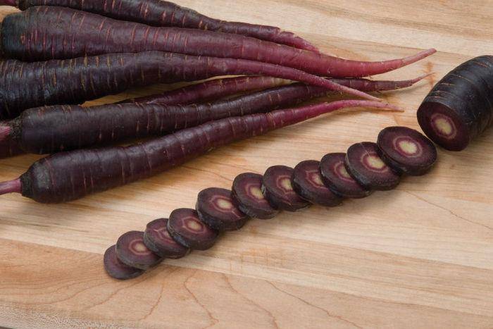 Что такое черная морковь и как ее выращивать