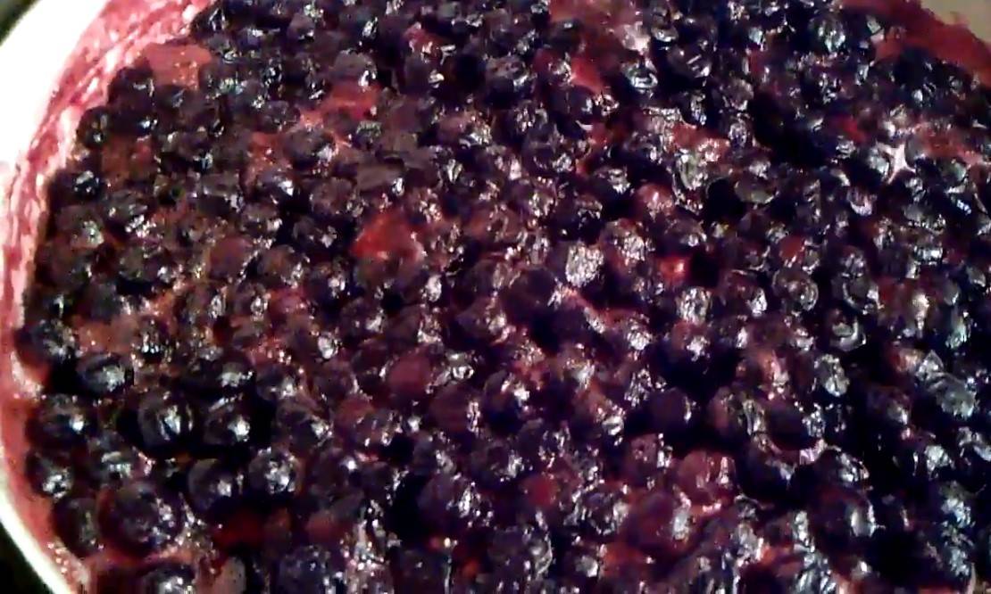 Варенье из черноплодки — 4 вкусных рецепта с фото