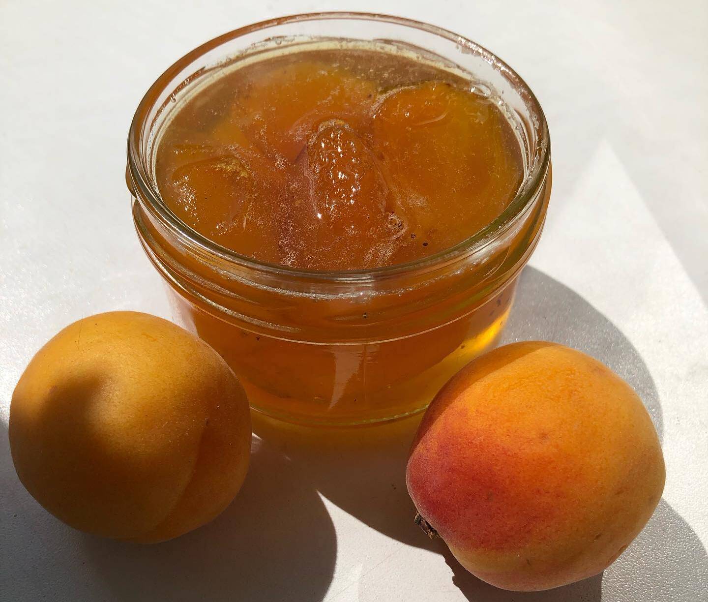 Варенье из абрикосов без косточек: королевский рецепт с фото