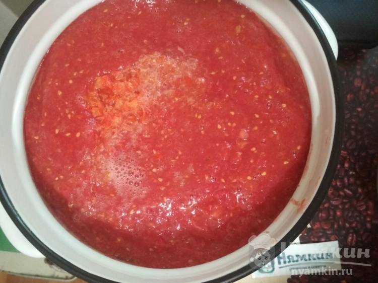 Аджика из помидор на зиму, лучшие рецепты с фото