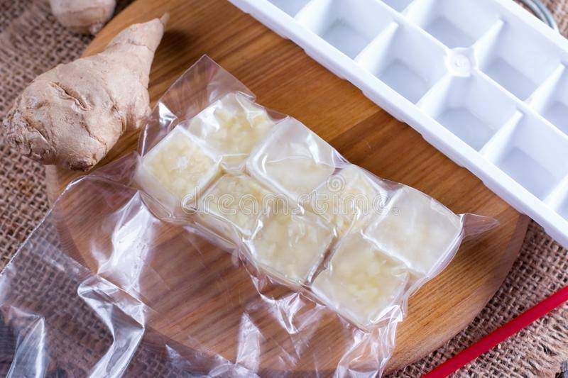 Можно ли заморозить имбирь для хранения: полезные свойства, как заморозить в домашних условиях