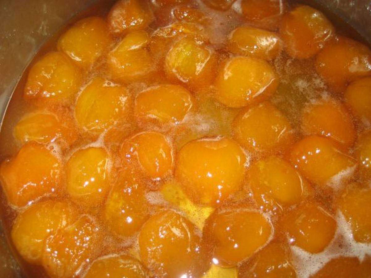 Абрикосовое варенье «королевское» — 3 вкусных рецепта с ядрышками и орехами