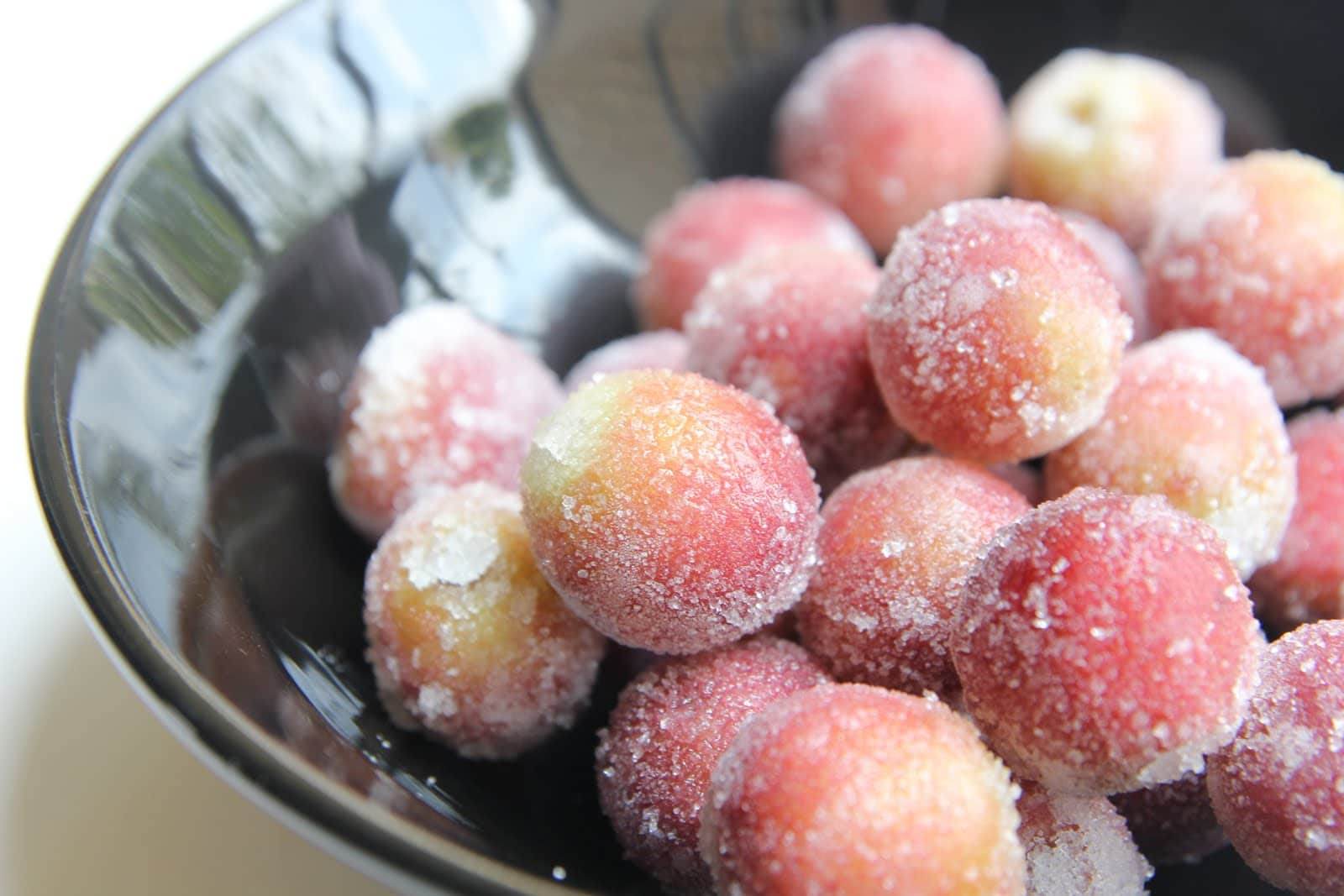 Можно ли замораживать виноград на зиму? 5 способов заморозки.