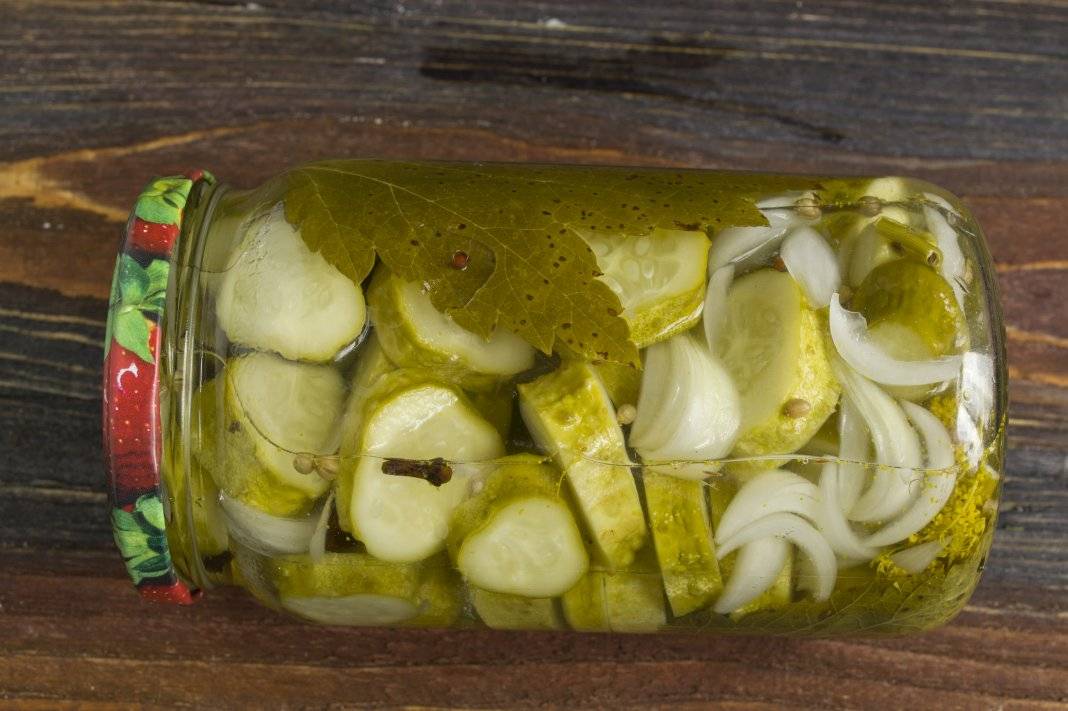 7 рецептов маринования огурцов с лимонной кислотой на зиму