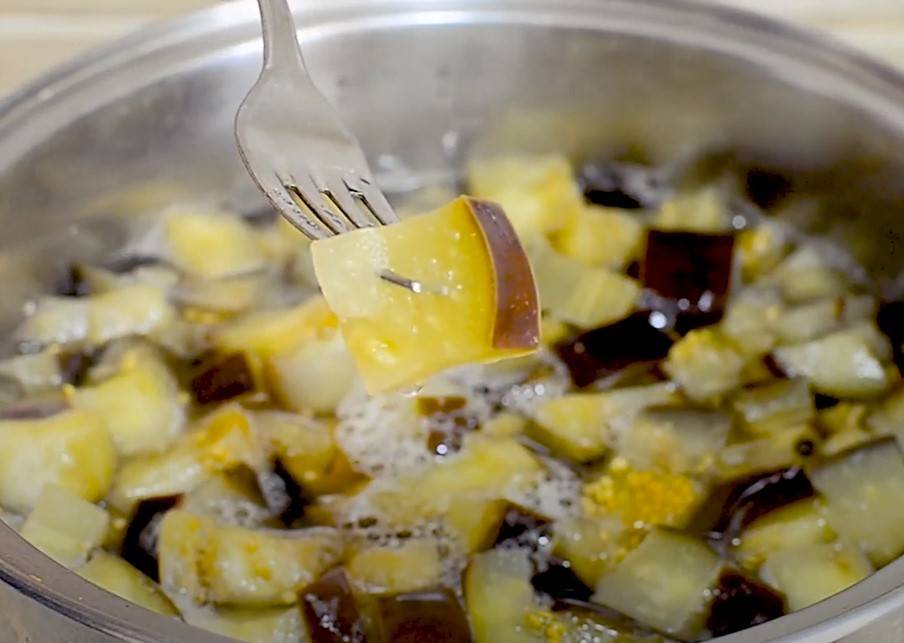 Лучшие пошаговые рецепты маринования баклажанов «как грибы» на зиму пальчики оближешь