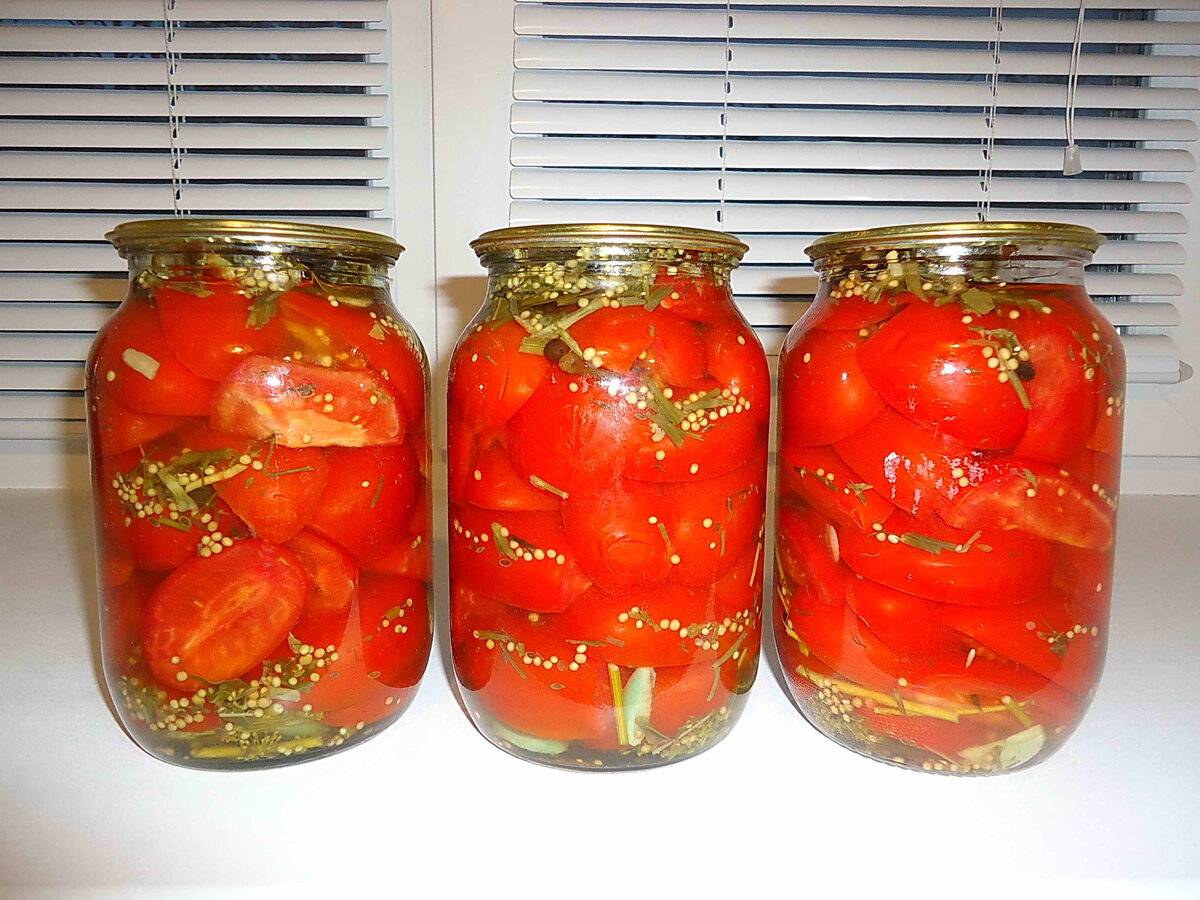 Маринованные помидоры в 1,5 и 3 литровых банках с аспирином и уксусом на зиму: 2 рецепта пошаговых с фото