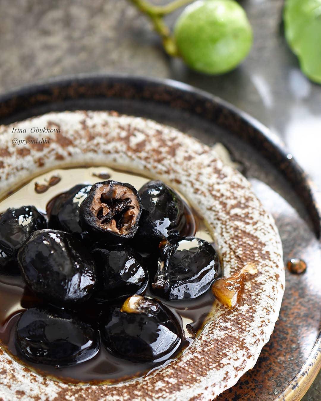 Варенье из грецких орехов рецепт с известью (по черному и по белому)