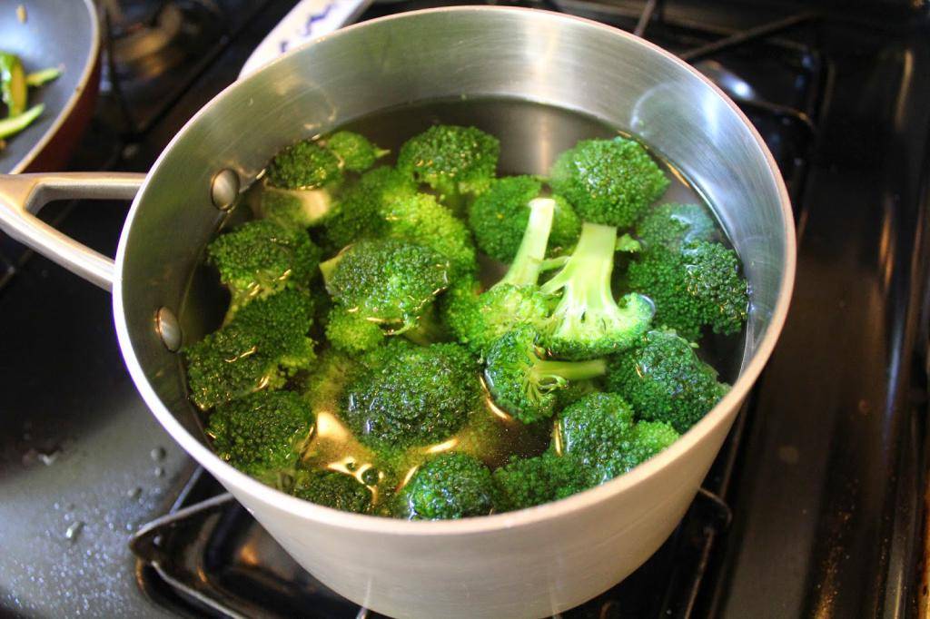 Капуста брокколи на зиму. 5 отменных рецептов для всех любителей овощей