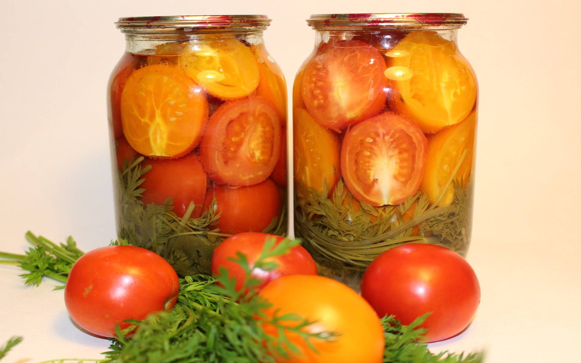 Как закрыть помидоры на зиму в литровых банках - простые пошаговые рецепты с фото