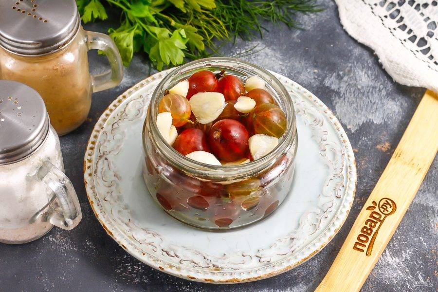 Маринованный крыжовник на зиму — 8 самых простых и очень вкусных рецептов приготовления